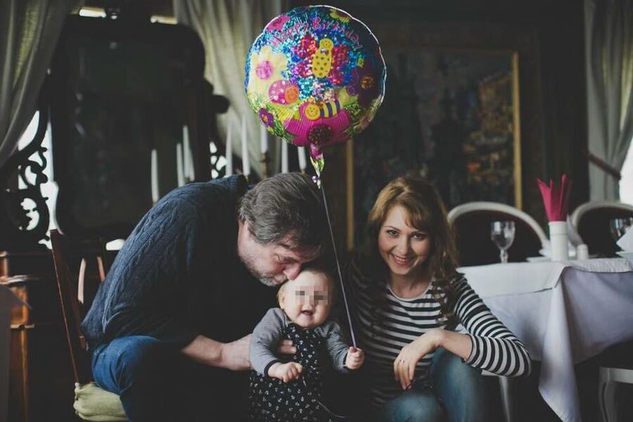 Никита и Наталья Высоцкие. Годик дочке Нине. Никита и Наталья Высоцкие. Годик дочке Нине.