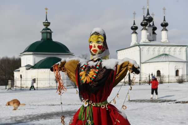 Празднование Масленицы в Суздале Празднование Масленицы в Суздале