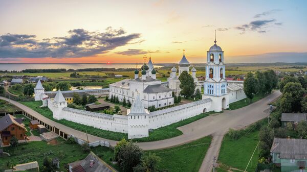 Никитский монастырь в Переславле-Залесском Никитский монастырь в Переславле-Залесском