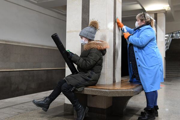 Санитарная обработка станции метро Суконная слобода в Казани Санитарная обработка станции метро Суконная слобода в Казани