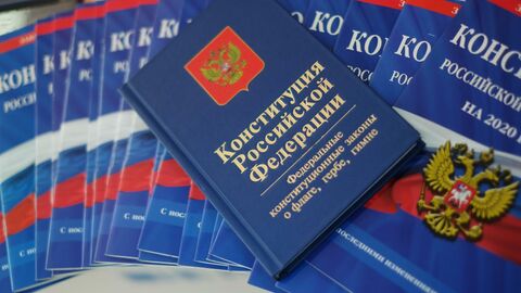 Сергей Лесков: жизнь правит Конституцию Сергей Лесков: жизнь правит Конституцию