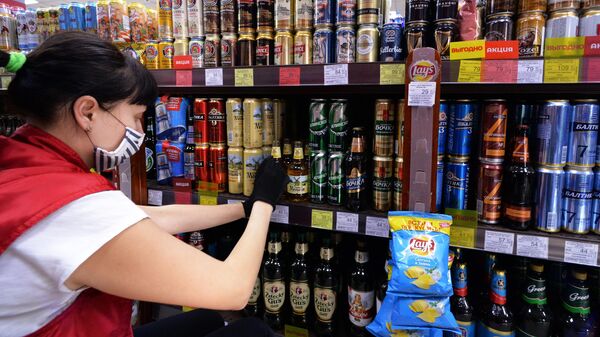 Сбербанк зафиксировал снижение трат россиян на алкоголь