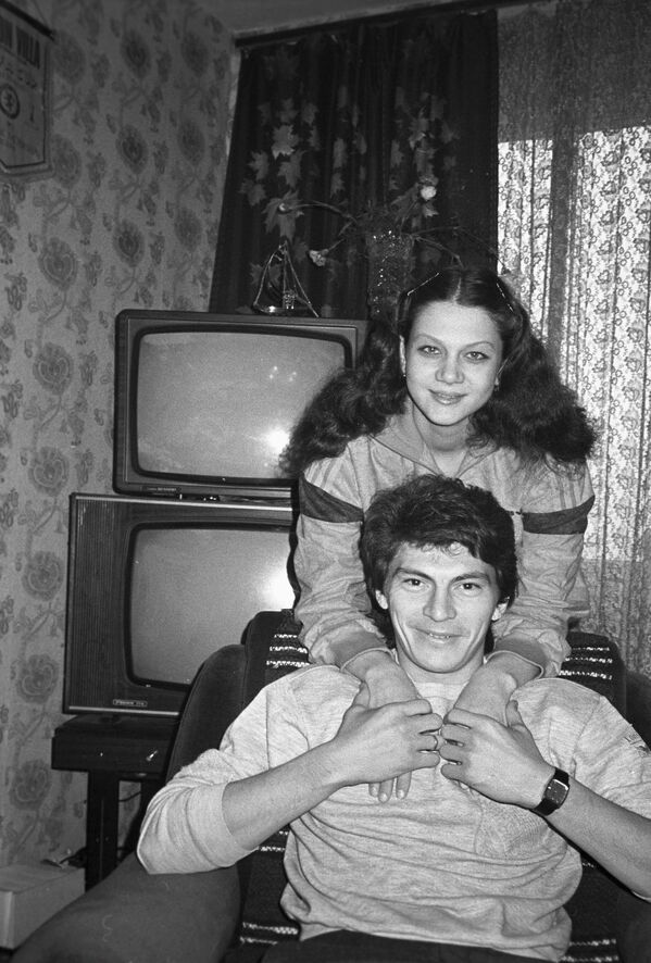 Ринат Дасаев с первой женой Нелли Гаас Ринат Дасаев с первой женой Нелли Гаас