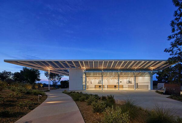 Семейный павильон Кац. Лос-Анджелес, США. Lehrer Architects LA, номинация New Facilities Семейный павильон Кац. Лос-Анджелес, США. Lehrer Architects LA, номинация New Facilities