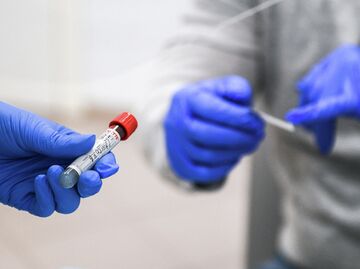 Тестирование россиян на наличие антител к COVID-19 Тестирование россиян на наличие антител к COVID-19