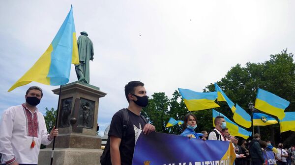 В Одессе задержали американца в майке с надписью Россия