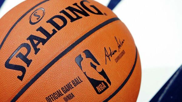 НБА планирует нанести надпись Black lives matter на площадках в Орландо