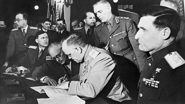 Подписание Декларации о поражении Германии. 5 июня 1945 года Подписание Декларации о поражении Германии. 5 июня 1945 года