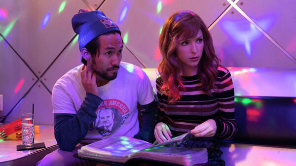 Кадр из сериала Личная жизнь Кадр из сериала Личная жизнь