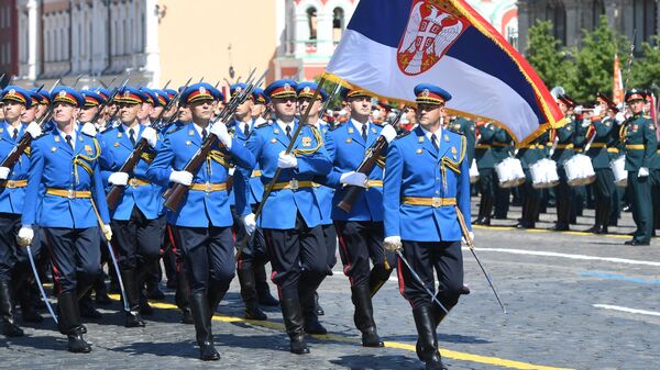 Парадный расчет армии Сербии во время военного парада в ознаменование 75-летия Победы в Великой Отечественной войне 1941-1945 годов на Красной площади в Москве Парадный расчет армии Сербии во время военного парада в ознаменование 75-летия Победы в Великой Отечественной войне 1941-1945 годов на Красной площади в Москве
