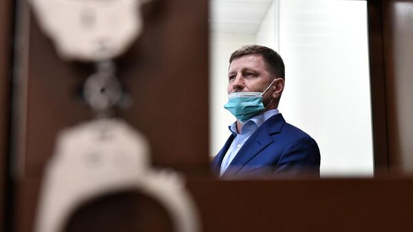 Губернатор Хабаровского края Сергей Фургал в Басманном суде Москвы Губернатор Хабаровского края Сергей Фургал в Басманном суде Москвы