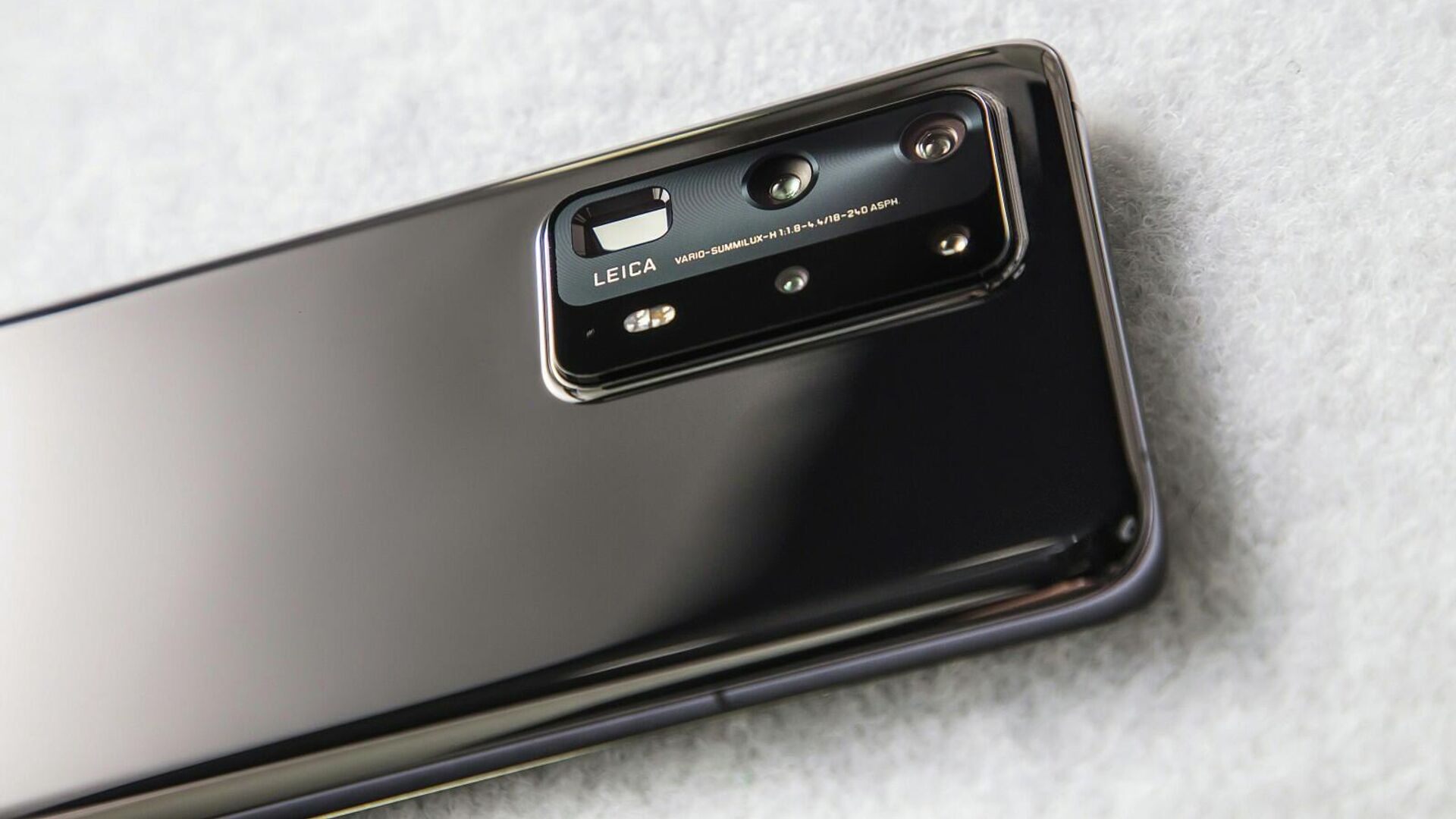 Смартфон Huawei Смартфон Huawei - РИА Новости, 1920, 10.09.2020