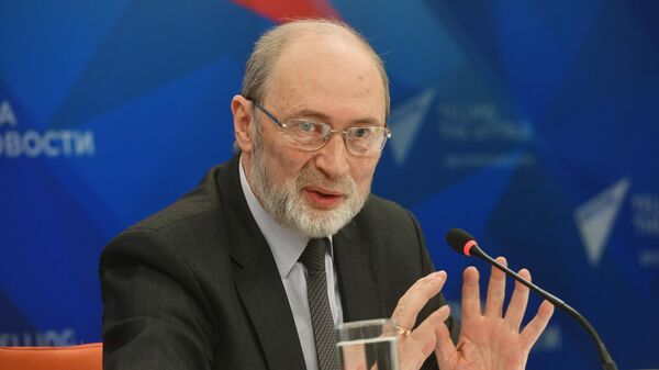 Роман Вильфанд Роман Вильфанд