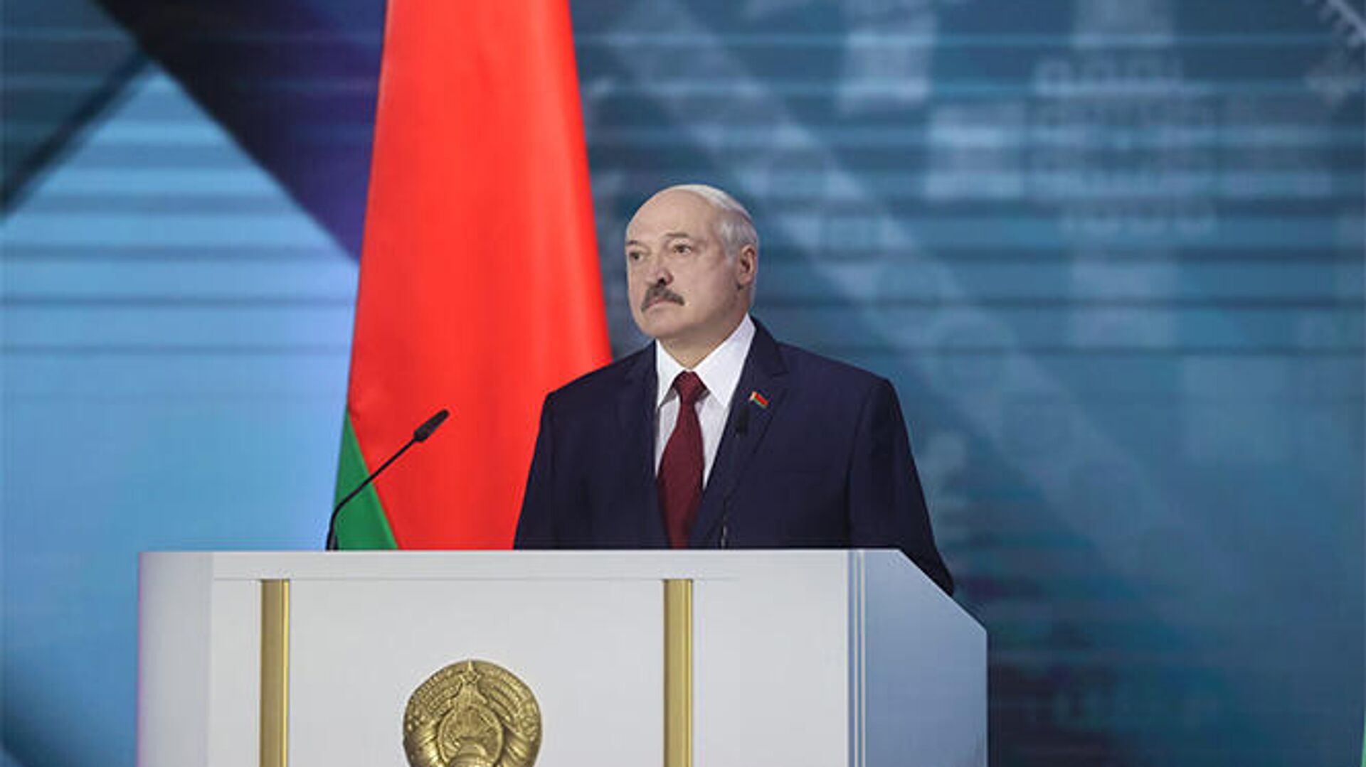 Президент Белоруссии Александр Лукашенко во время ежегодного послания к белорусскому народу и Национальному собранию Президент Белоруссии Александр Лукашенко во время ежегодного послания к белорусскому народу и Национальному собранию - РИА Новости, 1920, 29.10.2020