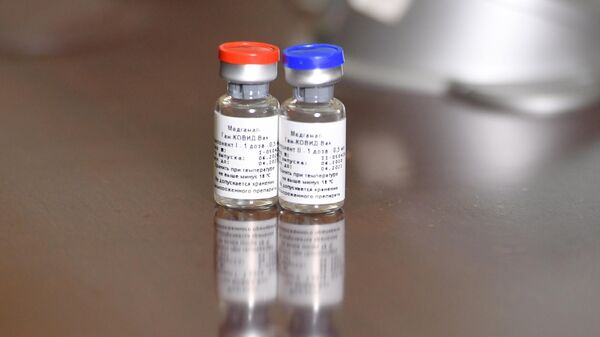 В Центре Гамалеи прокомментировали опрос врачей о прививке от COVID-19
