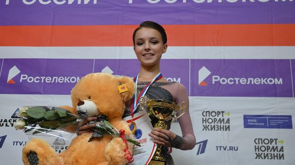 Анна Щербакова, занявшая 1-е место в женском одиночном катании на I этапе Кубка России Анна Щербакова, занявшая 1-е место в женском одиночном катании на I этапе Кубка России