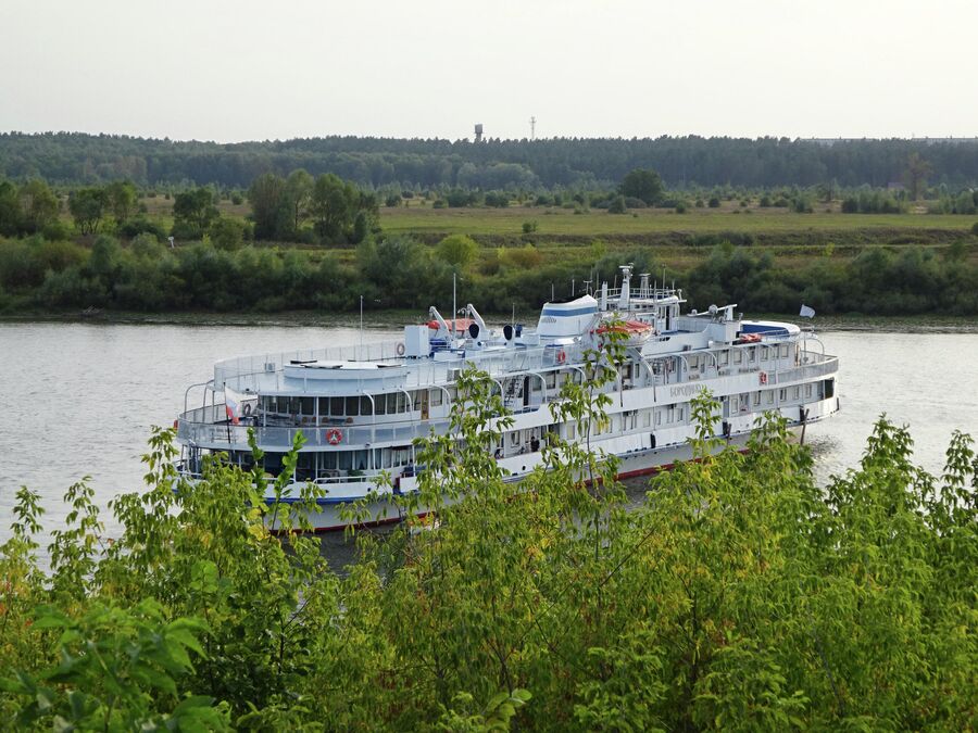 Улица Набережная, вид на Оку Улица Набережная, вид на Оку