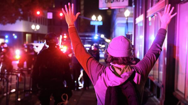 Акция протеста в Портленде, штат Орегон, США Акция протеста в Портленде, штат Орегон, США