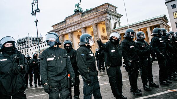 В Берлине на акции протеста задержали не менее 365 человек