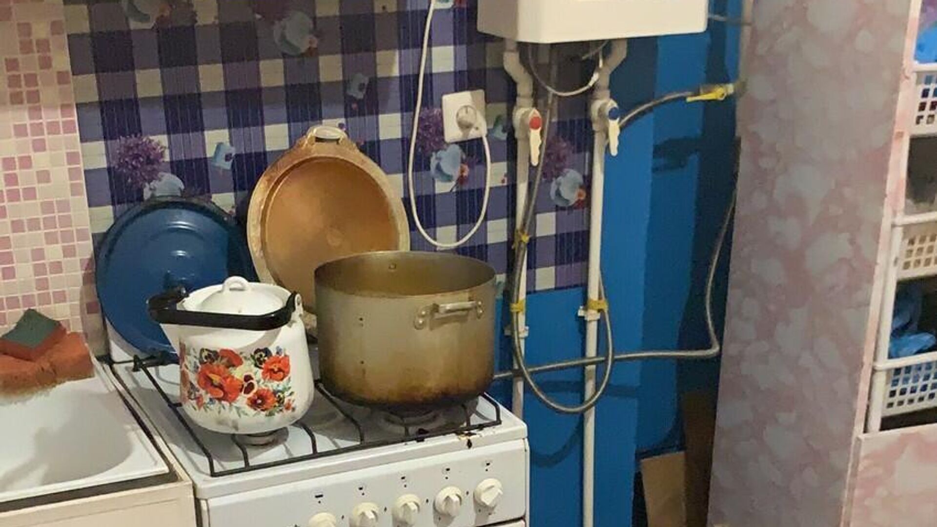 Квартира, в которой пять человек умерли от отравления бытовым газом, Оренбургская область Квартира, в которой пять человек умерли от отравления бытовым газом, Оренбургская область - РИА Новости, 1920, 29.11.2020