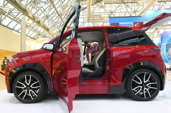 Электромобиль Кама-1, представленный на выставке ВУЗПРОМЭКСПО 2020 в Москве Электромобиль Кама-1, представленный на выставке ВУЗПРОМЭКСПО 2020 в Москве