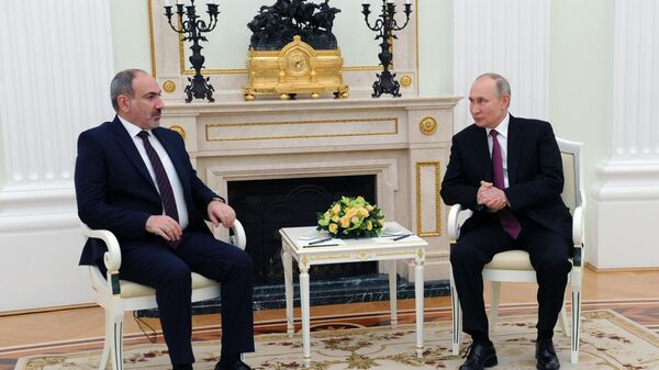 Путин обсудит с Пашиняном ситуацию в Карабахе и интеграцию