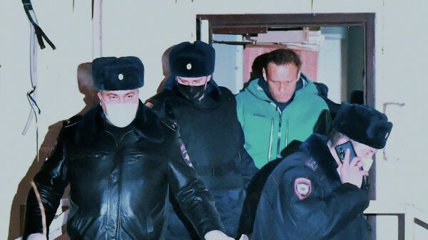 Навального привезут на суд по замене условного срока на реальный