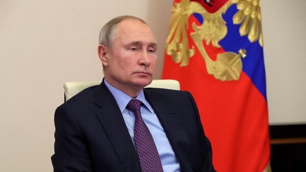 Путин поблагодарил московские власти за работу по борьбе с коронавирусом