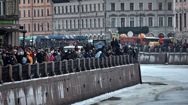 Матери 11-летней участницы митинга в Петербурге вынесли предупреждение