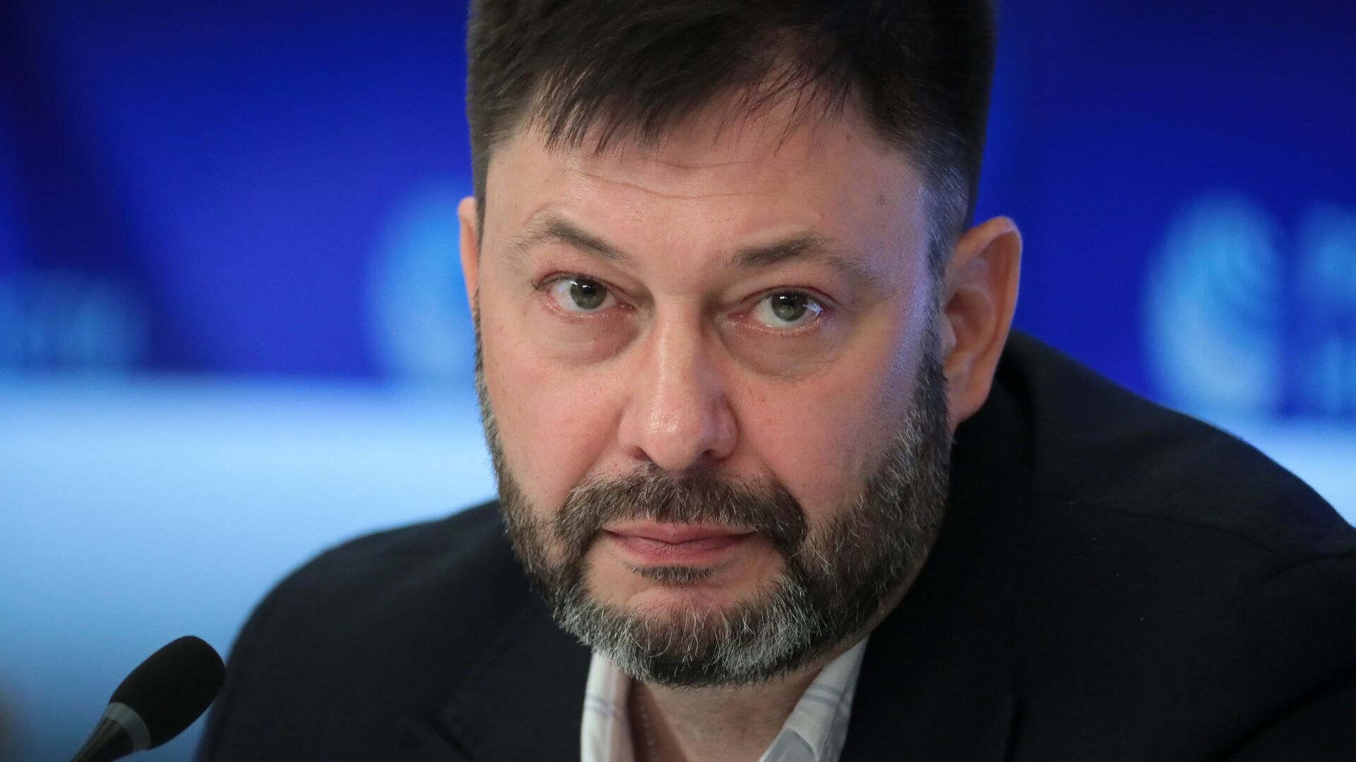Кирилл Вышинский на пресс-конференции в Международном мультимедийном пресс-центре МИА Россия сегодня Кирилл Вышинский на пресс-конференции в Международном мультимедийном пресс-центре МИА Россия сегодня - РИА Новости, 1920, 03.03.2021
