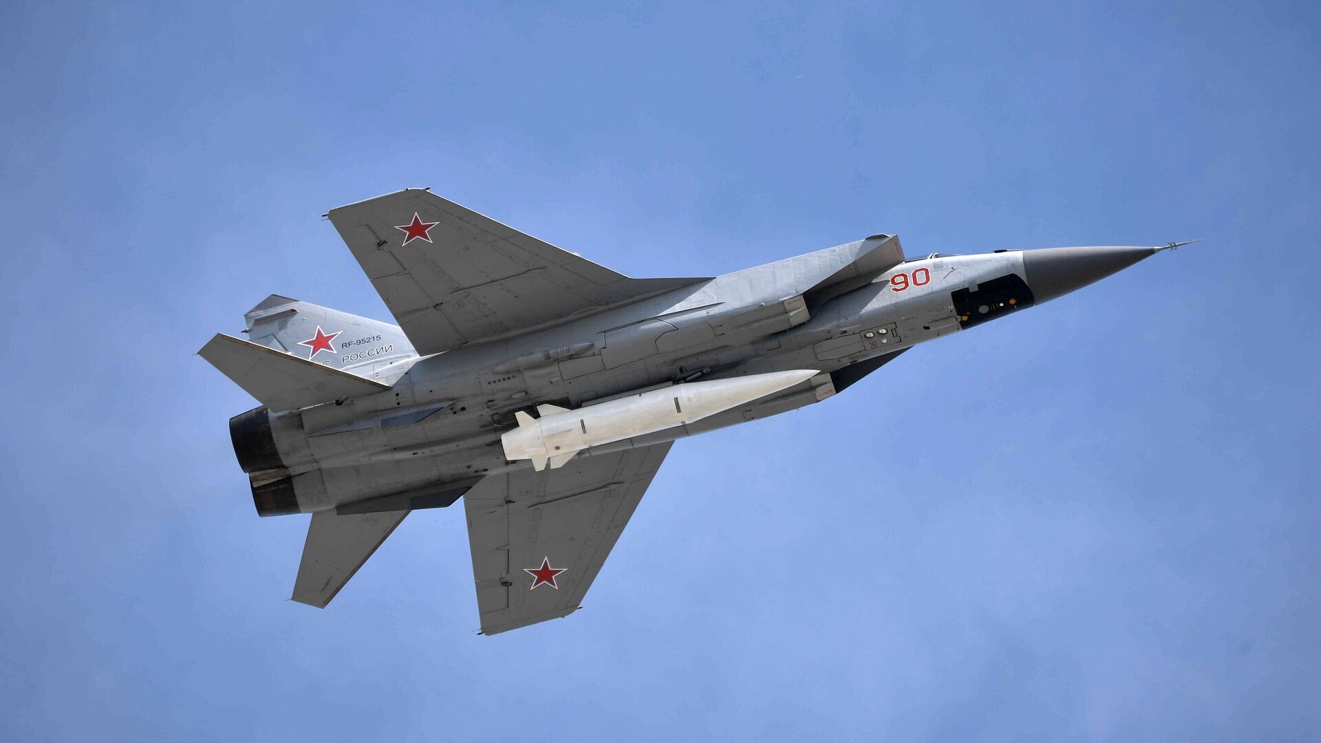 У МиГ-31 при полете в Пермском крае сработала сигнализация