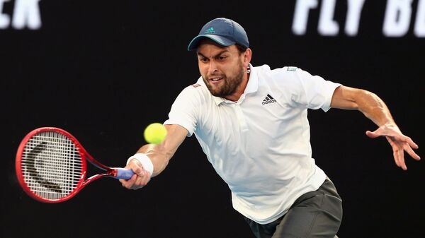 Карацев вышел в полуфинал теннисного турнира в Дубае
