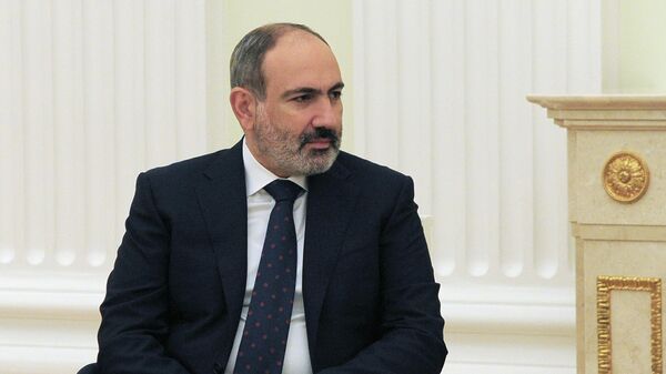 Пашинян обсудил с Макроном Карабах и ситуацию на Южном Кавказе