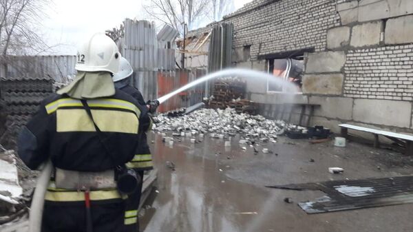 В Волгограде локализовали пожар на заводе по производству дроби