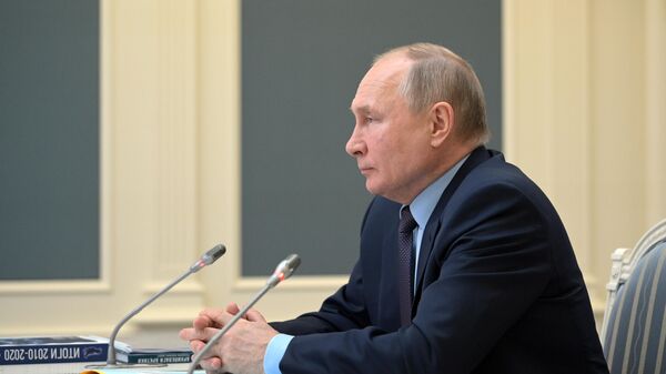 Опубликована декларация о доходах Путина в 2020 году