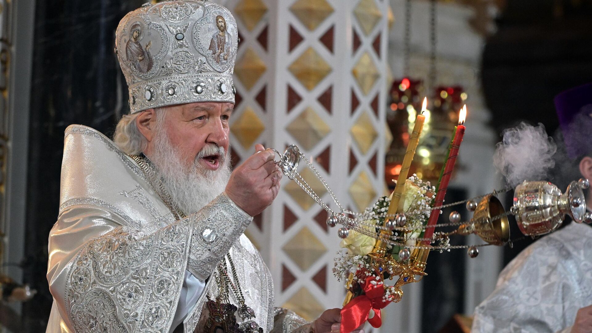 Патриарх Кирилл поздравил глав православных церквей с Пасхой