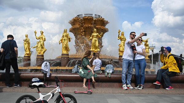Москвичей в субботу ожидает гроза, град и рекордная жара до 35 градусов