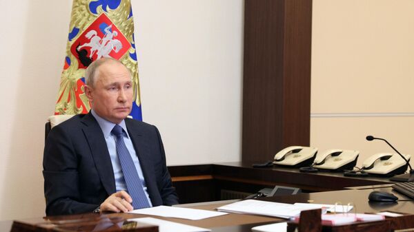 Путин заявил о постепенном восстановлении экономики России после пандемии