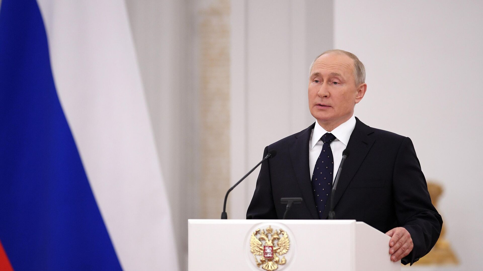 Путин: избиратели на выборах поддержат кандидатов, которые служат родине