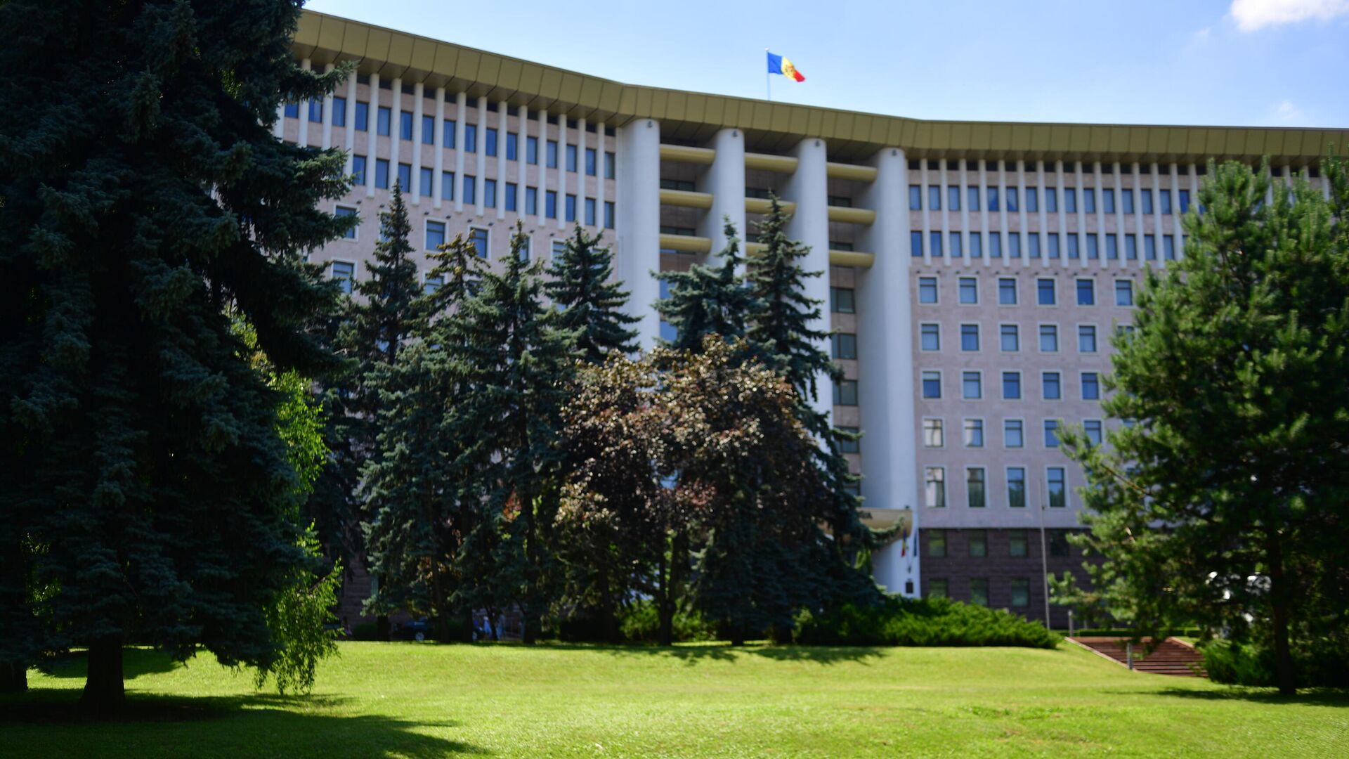Здание парламента Молдавии в Кишиневе - РИА Новости, 1920, 11.07.2021