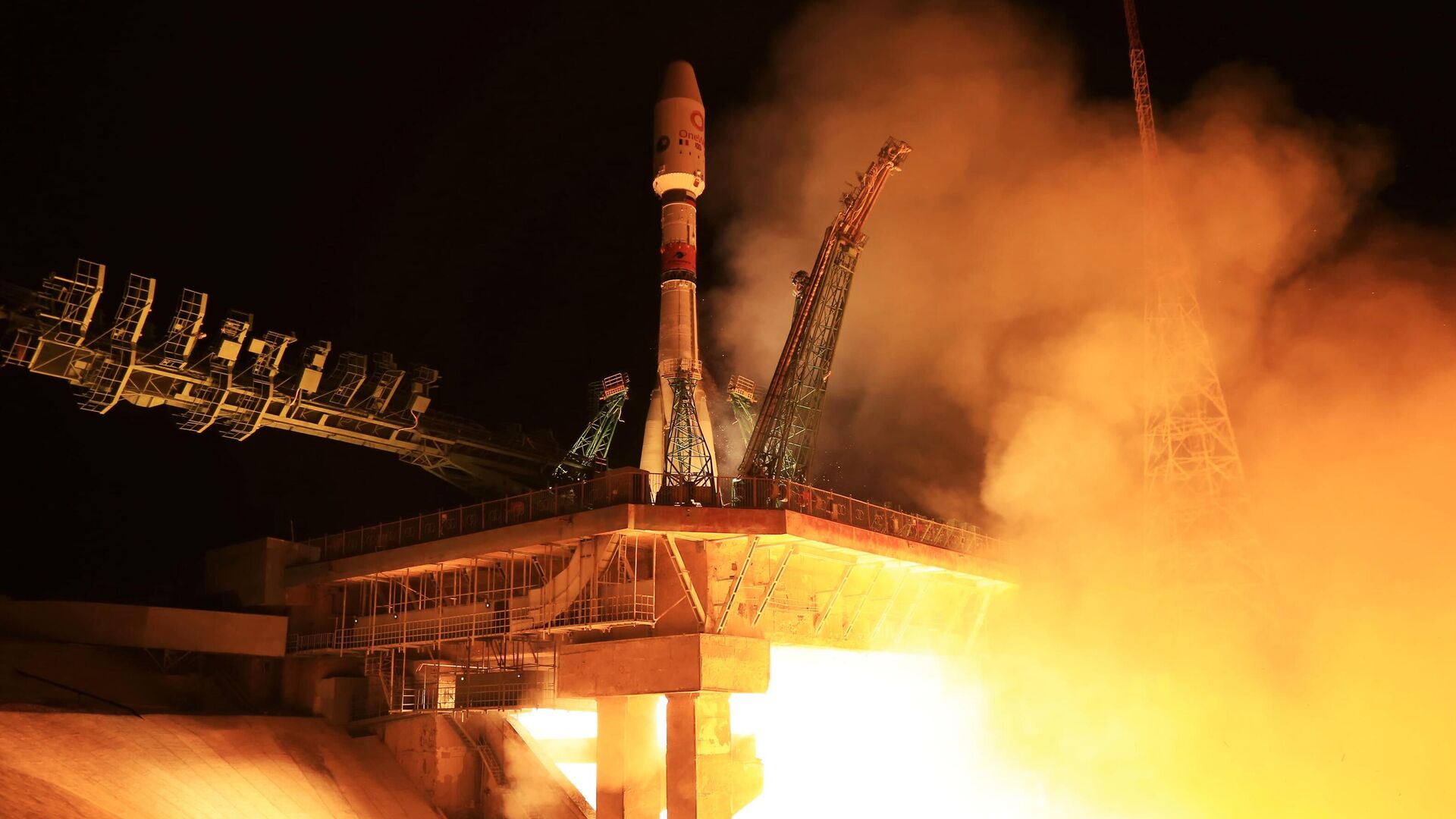 Россия до конца 2021 года запустит еще три ракеты со спутниками OneWeb