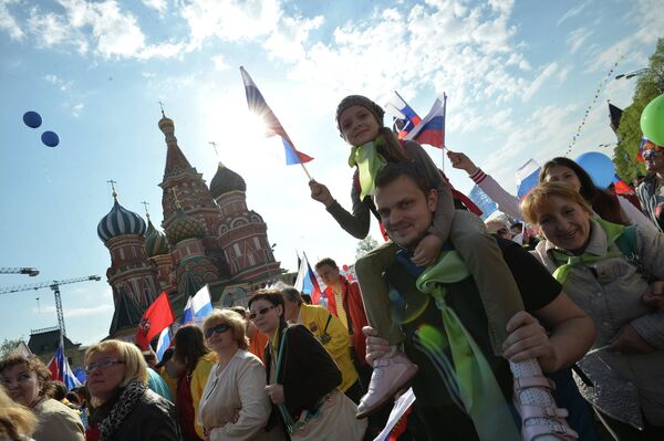 Первомайская демонстрация профсоюзов на Красной площади Первомайская демонстрация профсоюзов на Красной площади