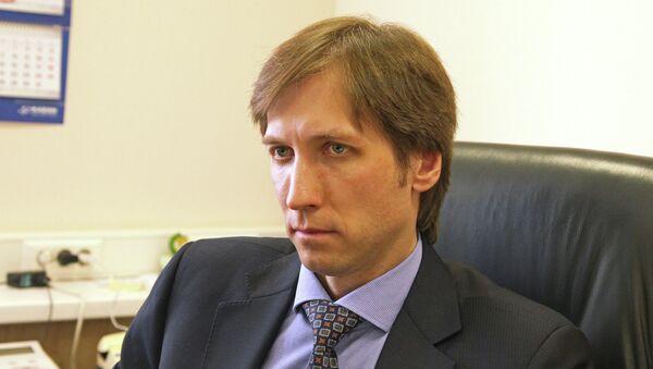 Руководитель делегации Рособоронэкспорта на выставке HeliRussia 2014 Владислав Кузьмичев Руководитель делегации Рособоронэкспорта на выставке HeliRussia 2014 Владислав Кузьмичев
