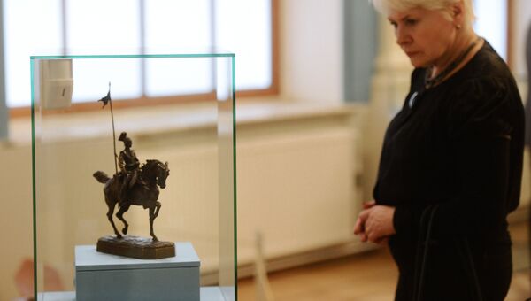 Выставка новых экспонатов Государственного Исторического Музея. Архивное фото Выставка новых экспонатов Государственного Исторического Музея. Архивное фото
