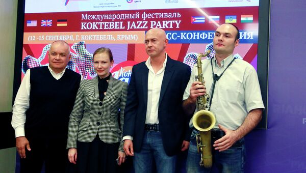 Пресс-конференция организаторов международного фестиваля Koktebel Jazz Party. Архивное фото Пресс-конференция организаторов международного фестиваля Koktebel Jazz Party. Архивное фото