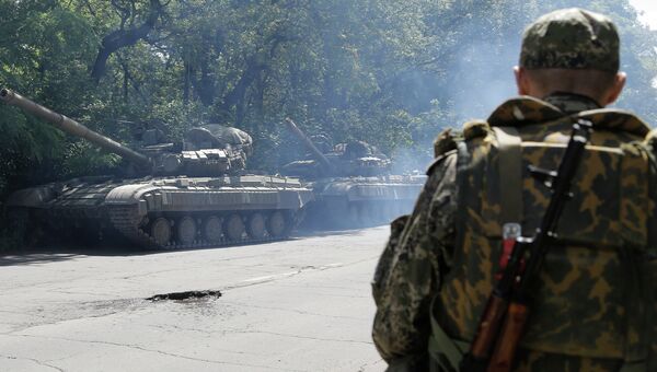 Боец народного ополчения в Донецкой области Боец народного ополчения в Донецкой области