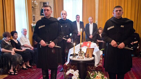Гражданская панихида по бывшему президенту Грузии Э.Шеварднадзе. Архивное фото Гражданская панихида по бывшему президенту Грузии Э.Шеварднадзе. Архивное фото