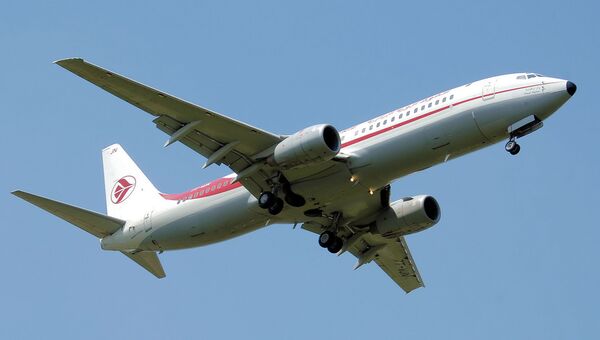Самолет Boeing 737-800 авиакомпании Air Algerie. Архивное фото Самолет Boeing 737-800 авиакомпании Air Algerie. Архивное фото