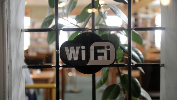Знак wi-fi. Архивное фото Знак wi-fi. Архивное фото