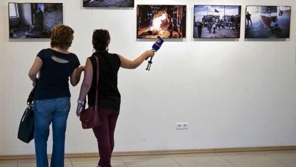 Фотовыставка о войне в Донбассе Фотовыставка о войне в Донбассе